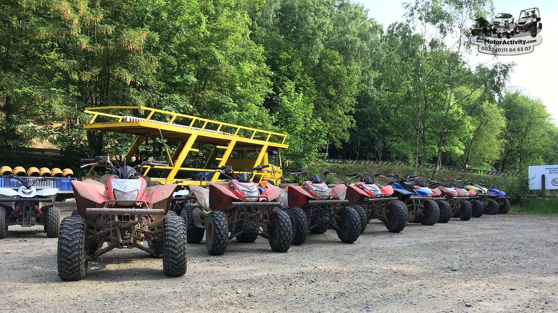 Team building:  Quadparcours op eigen terrein bij een bedrijfsfeest